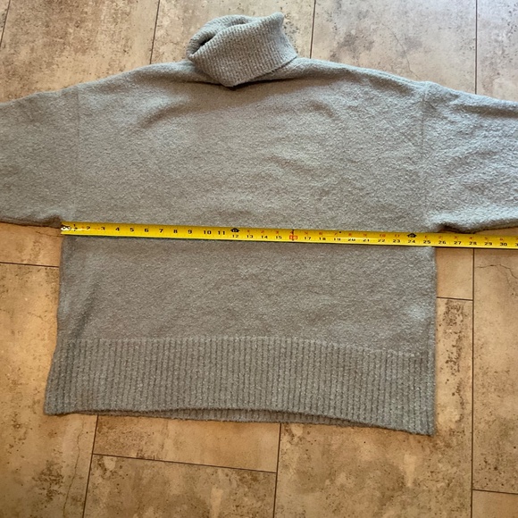 Lillusory Light Blue‎ Oversized Turtleneck Sweater Sz M Wool Blend Warm Chunky - Picture 3 of 7